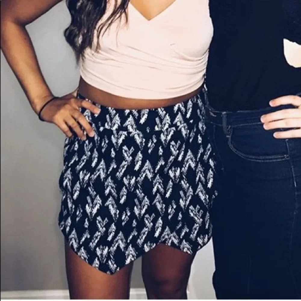 Aqua Ikat Black/White Skort